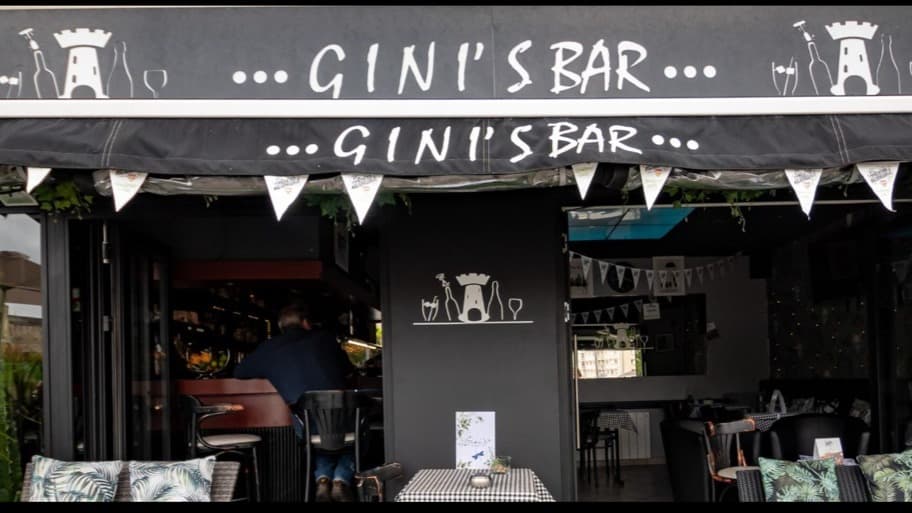 Gini's Bar