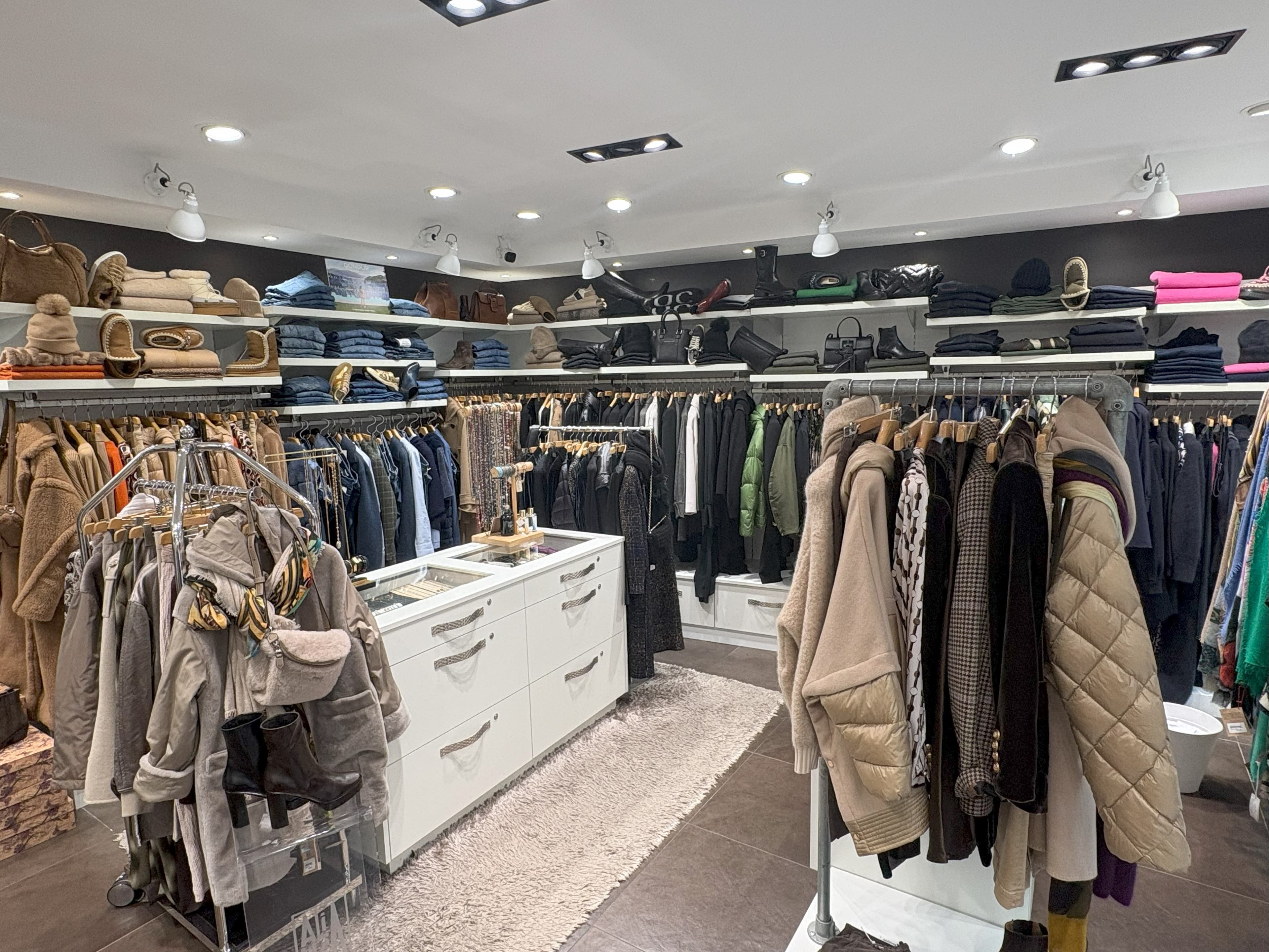 Alinea Fashion Profit — photo 2